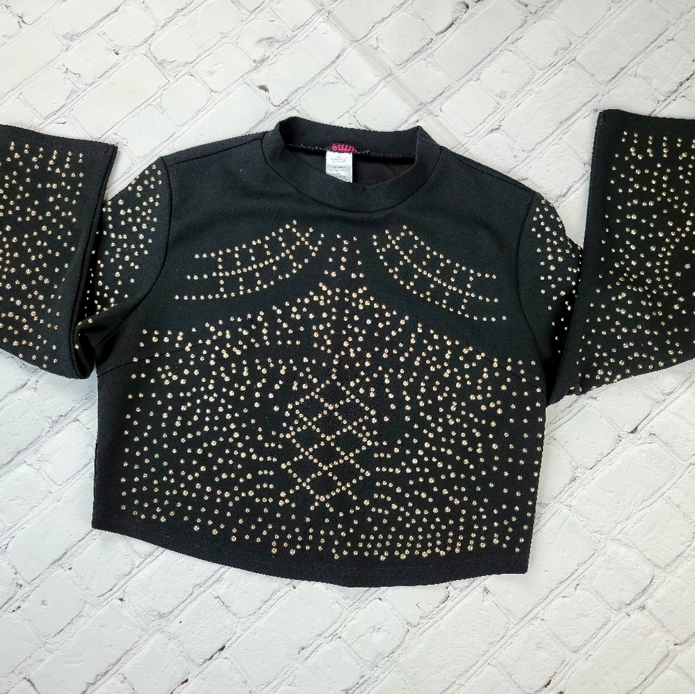 BLUSH stunning studded crop top